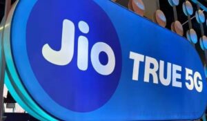 Reliance Jio: अपने नंबर को रिचार्ज करें और 15 OTT ऐप्स का मुफ्त लाभ उठाएं, सिर्फ रिलायंस Jio के इन प्लान्स के साथ