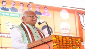 Haryana: 'हमने कमल को कीचड़ से निकालकर दौरे के लिए लाया, उसे गंध पसंद नहीं आई और फिर वह डूबती नाव में बैठ गया' - पूर्व मुख्यमंत्री Manohar Lal ने पूर्व मंत्री और पूर्व सांसद को निशाना बनाया