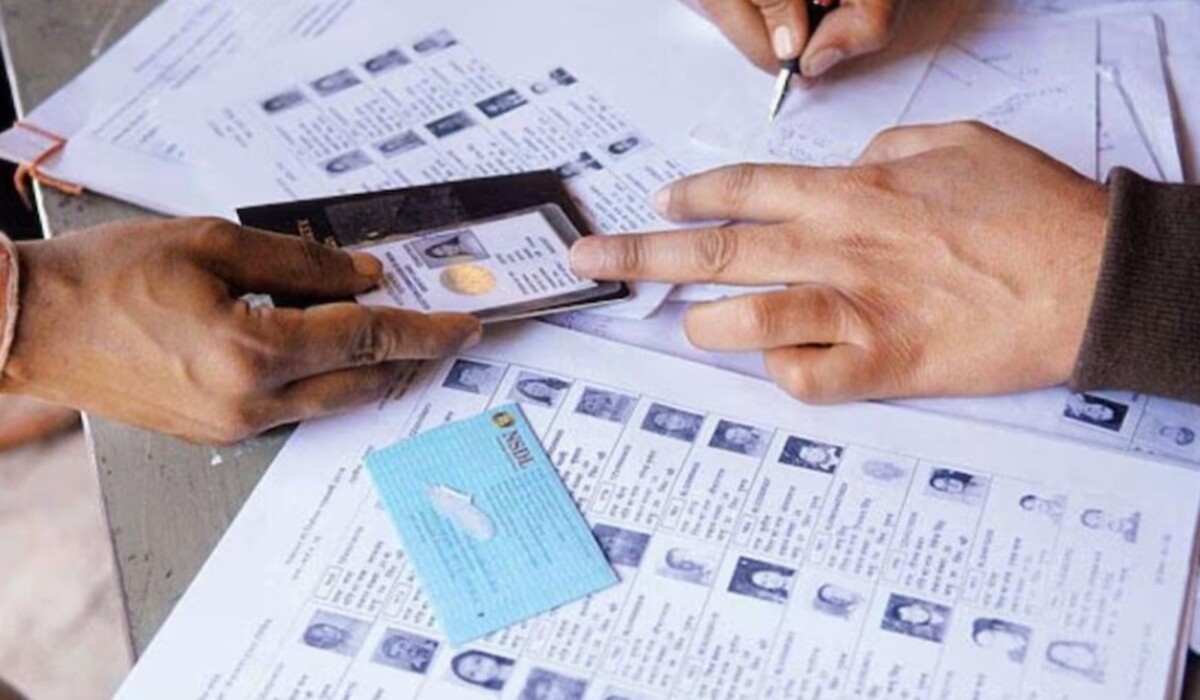 Voter Card: अगर आपने अभी तक अपना वोटर कार्ड बनवाया नहीं है तो चिंता न करें, इस दस्तावेज़ के साथ आप चुनाव में मतदान