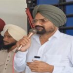 क्या Sidhu Moosewala के पिता बलकौर सिंह चुनाव लड़ेंगे? Punjab Congress नेता प्रताप बजवा ने स्पष्ट किया