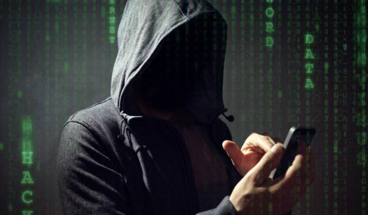 Smartphone Hacking Signals: Smartphone  के 5 सिग्नल जो बताते  हैं कि फोन हैक हो गया है, तुरंत डेटा को बचाएं