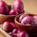 Benefits of onion: जाने कच्ची प्याज़ के फायदे कइससे ये बीमारिया भी हो सकती है ठीक, लिवर की सूजन को भी कर सकता है कम