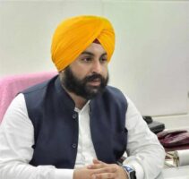 Minister Harjot Singh Bains