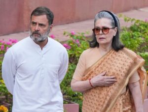 नेशनल हेराल्ड मामला: सोनिया-राहुल गांधी पर मनी लॉन्ड्रिंग का आरोप?