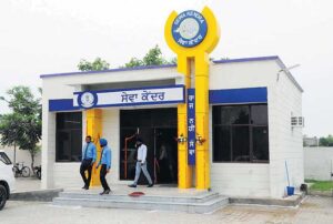 Driving License को लेकर बड़ी राहत, अब 29 सेवाएं मिलेंगी नजदीकी सेवा केंद्र पर!