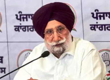 चुनाव से पहले पंजाब में SIR लागू करना लोकतंत्र पर सवाल: सुखजिंदर सिंह रंधावा