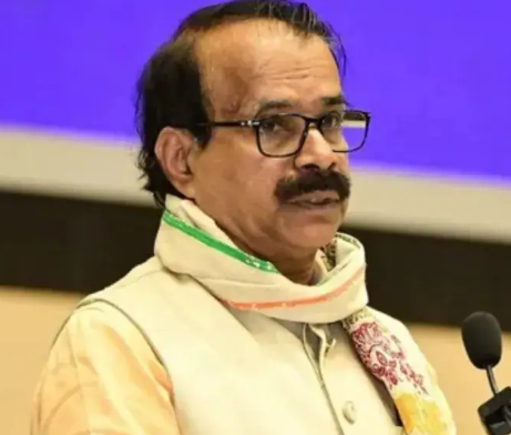केंद्रीय मंत्री जॉर्ज कुरियन ने दिया इस्तीफा..राष्ट्रपति ने किया मंजूर