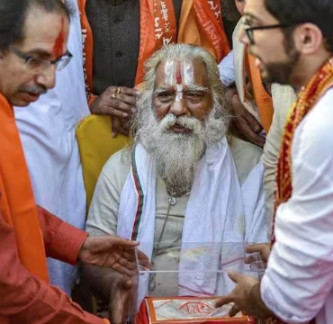 राम मंदिर चढ़ावा चो/री: संजय राउत ने भी खड़े किए बड़े सवाल