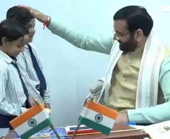 सीएम सैनी ने छात्राओं संग मनाया रक्षाबंधन