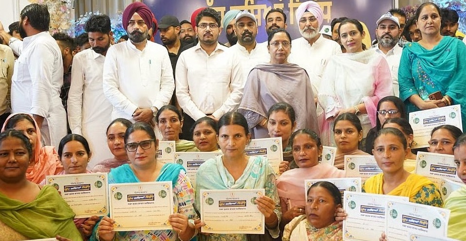पंजाब में आंगनवाड़ी कार्यकर्ता बनीं न/शा मुक्ति मित्र