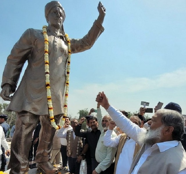 भगत सिंह की जयंती पर अनिल विज ने किया नमन