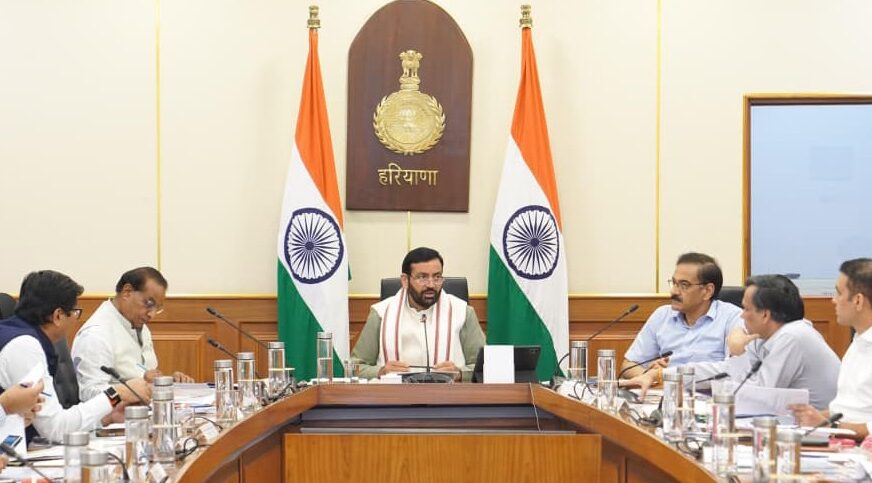सीएम सैनी ने पंचकूला के विकास कार्यों की समीक्षा की