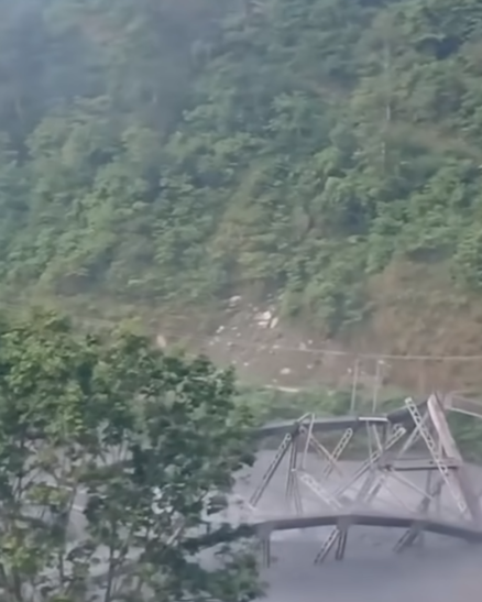 नेपाल में बा/ढ़ से भारी त/बाही, 200 से ज्यादा मकान क्षतिग्रस्त, 5 लोग लापता