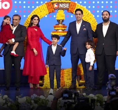 मुकेश अंबानी बोले- जियो की लिस्टिंग विकास यात्रा का ऐतिहासिक पड़ाव